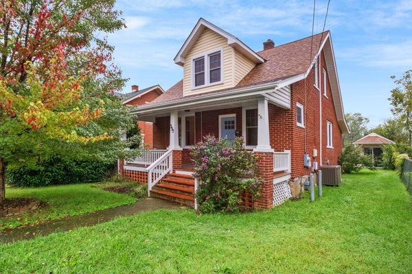 355 FLORENCE AVE, WAYNESBORO, VA 22980 - Image 6dc55daf1ead0cd87ff923a628e34cd4/834269896