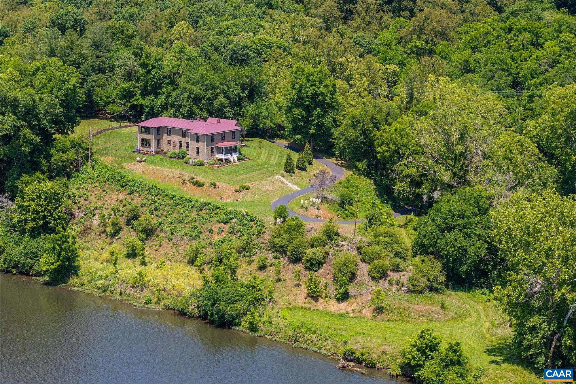 779 River Rd
