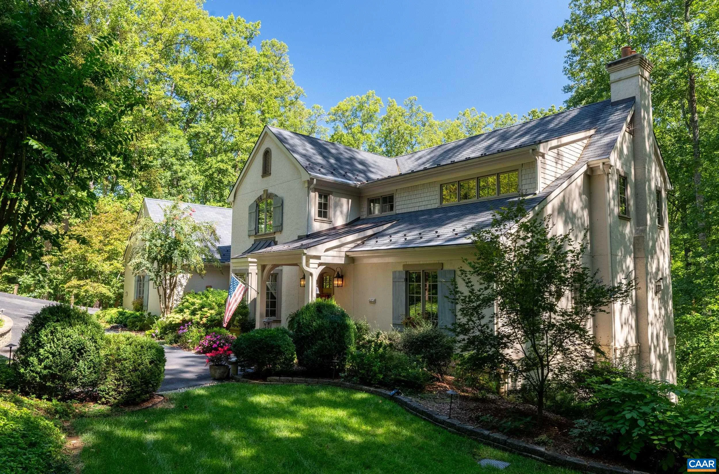 504 Rookwood Pl