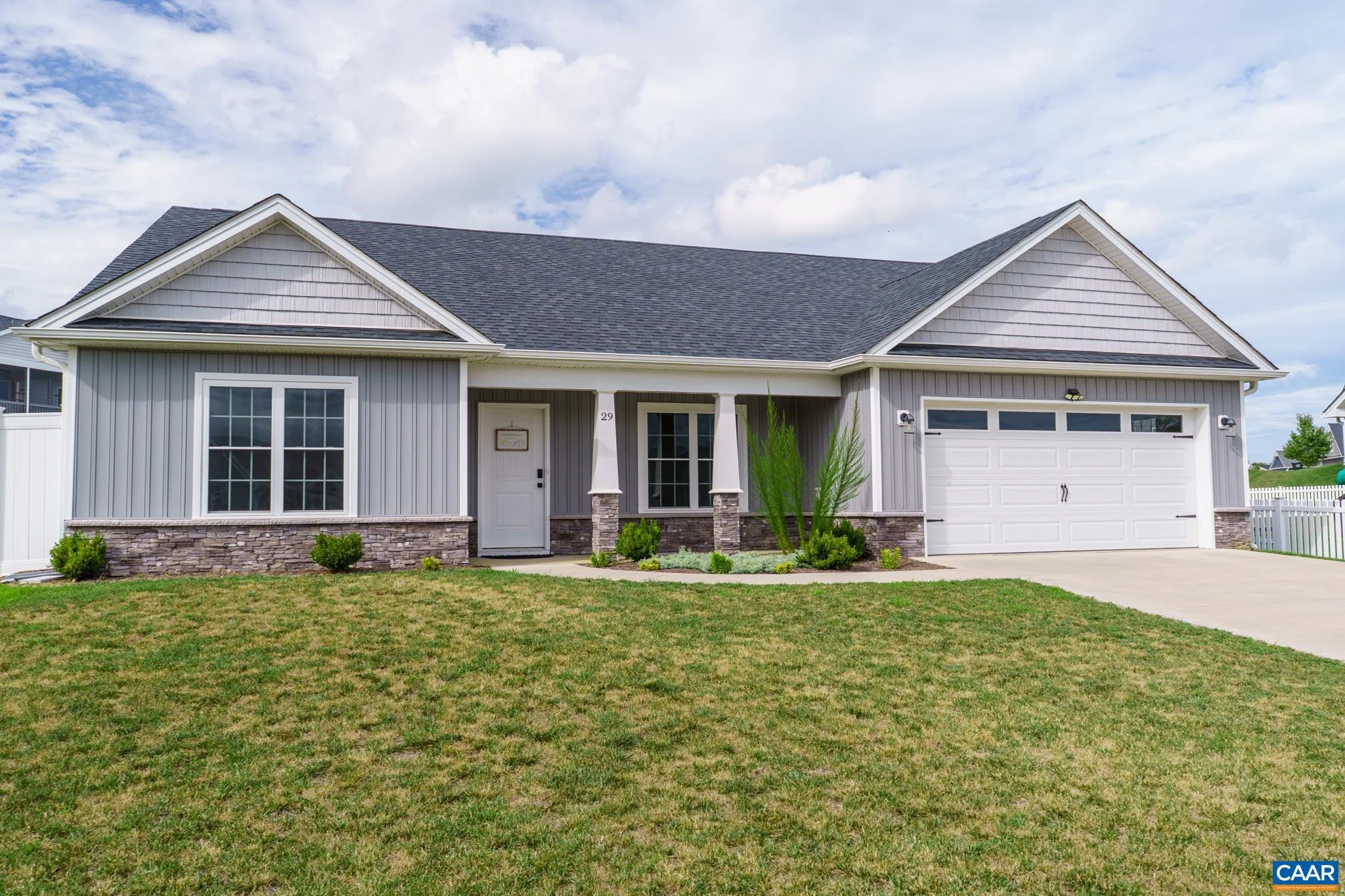 29 Laura Jean Ct