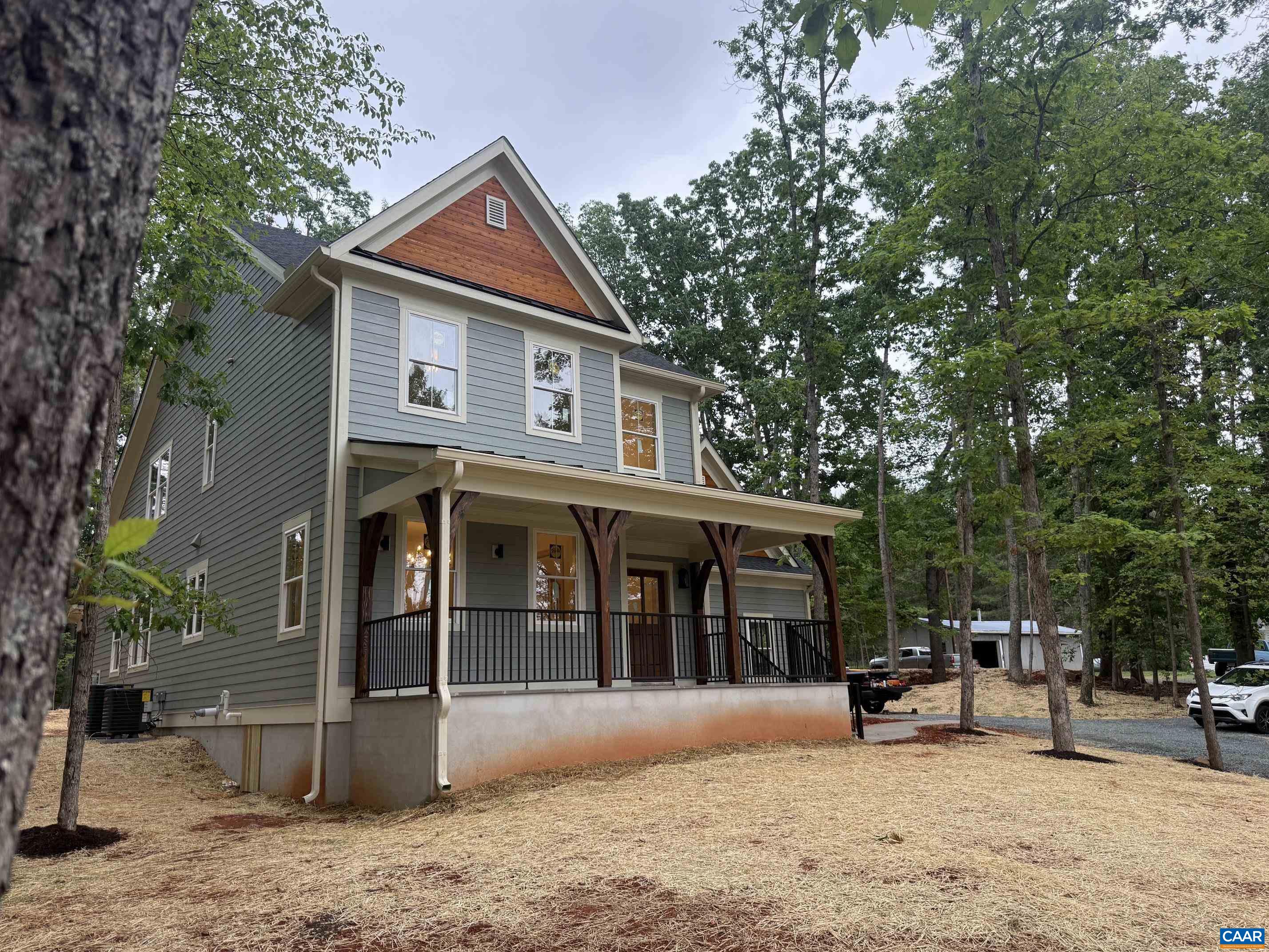 Charlottesville, Virginia, 22901, United States, 4 Bedrooms Bedrooms, ,4 BathroomsBathrooms,Residential,Active,2037538