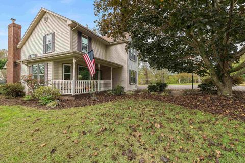 Photo of 598 Broadhead School Rd, Greenville, VA 24440 (MLS # 670076)