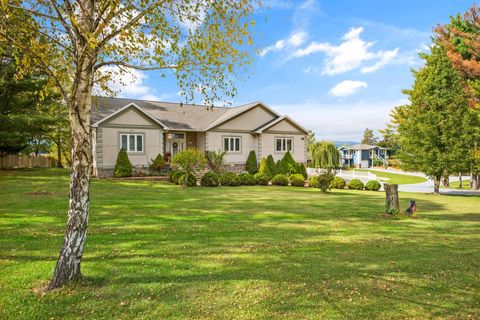 Photo of 76 Centerville Rd, Bridgewater, VA 22812 (MLS # 670042)