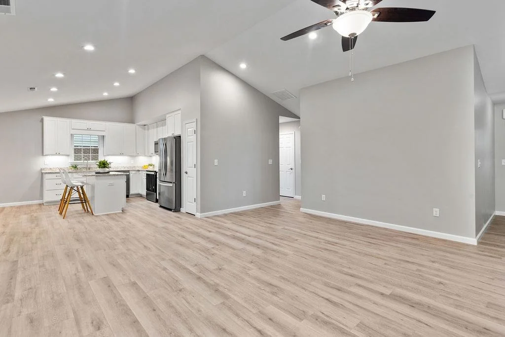 5 River Oak Dr
