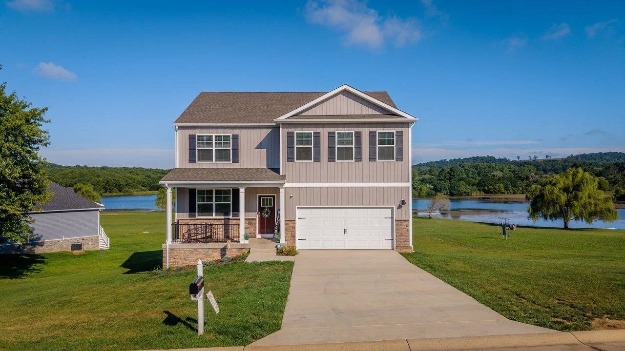 115 Waterfront Dr