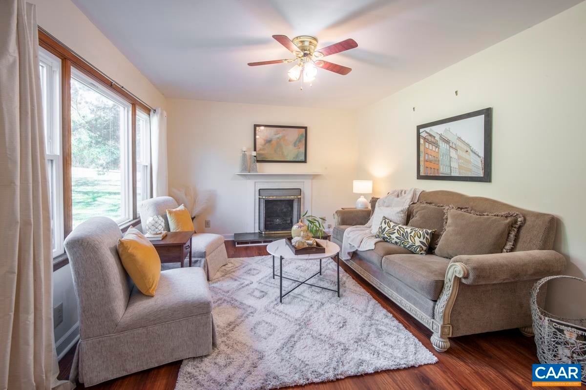 3193 OLD LYNCHBURG RD