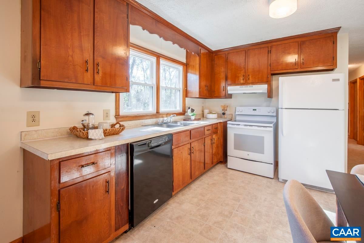 3193 OLD LYNCHBURG RD