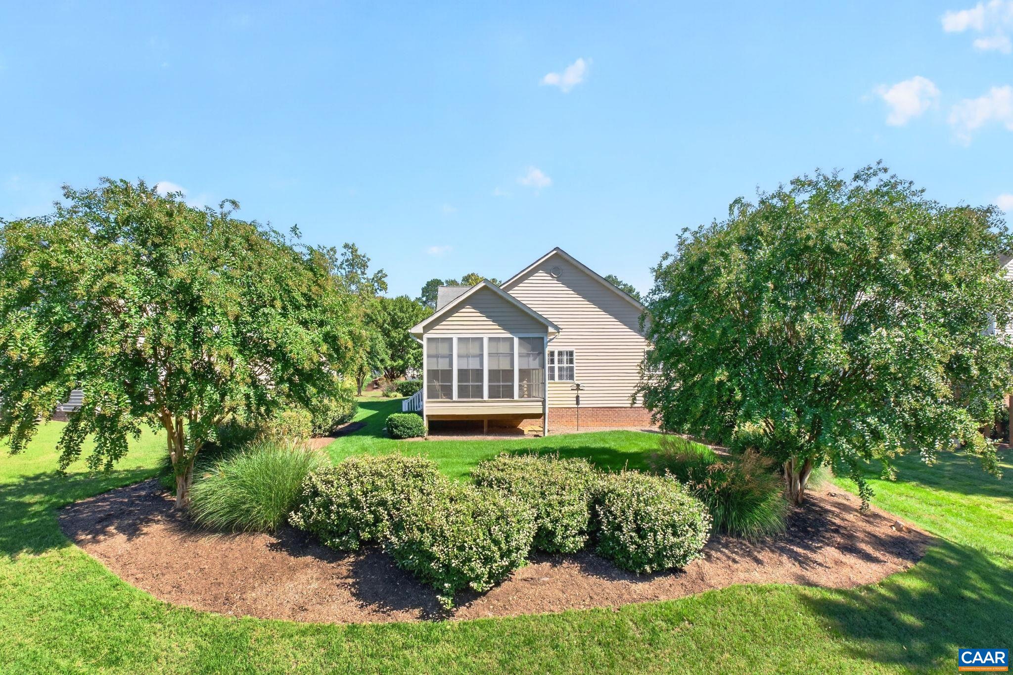 160 DEERWOOD RD