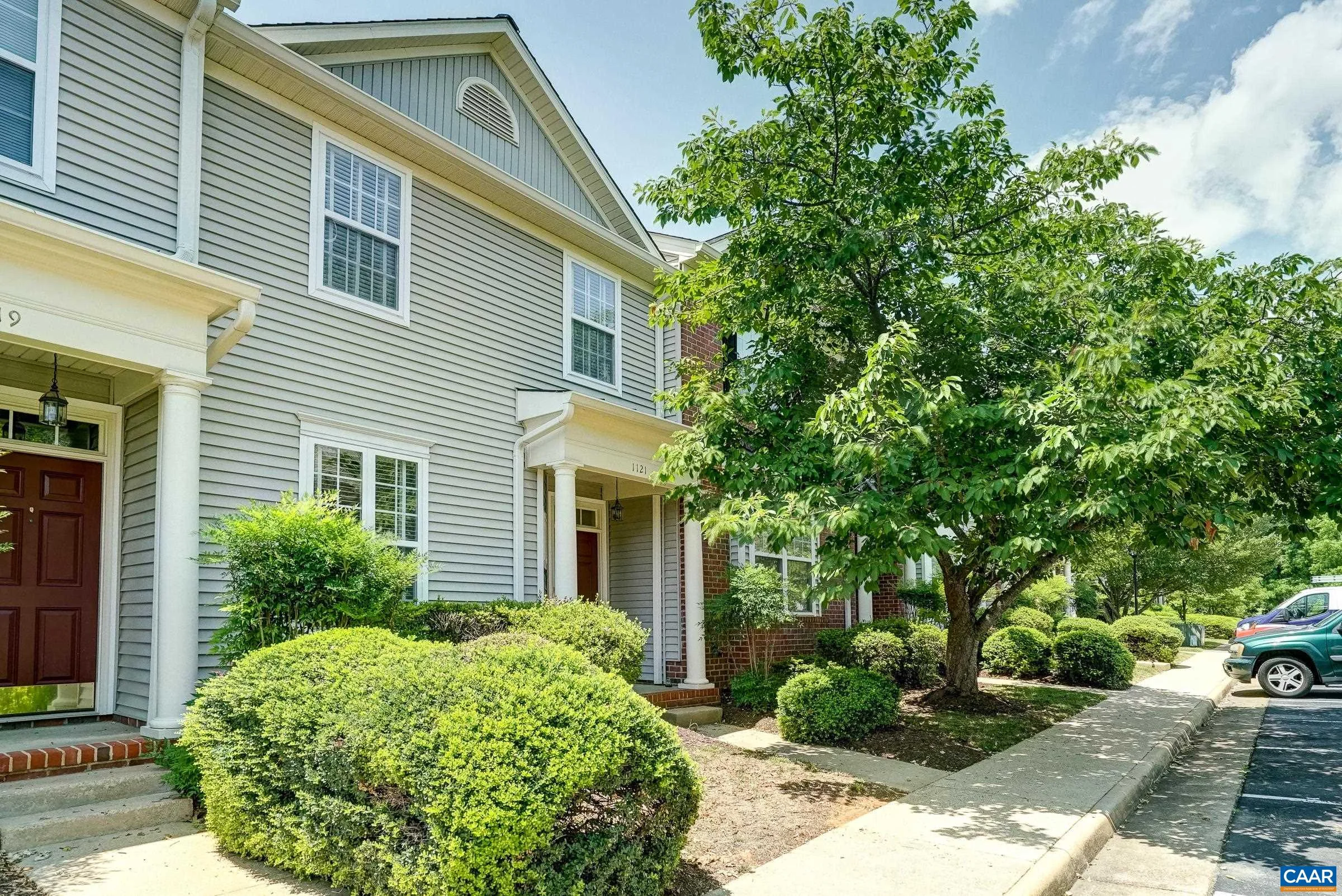 1121 Somer Chase Ct