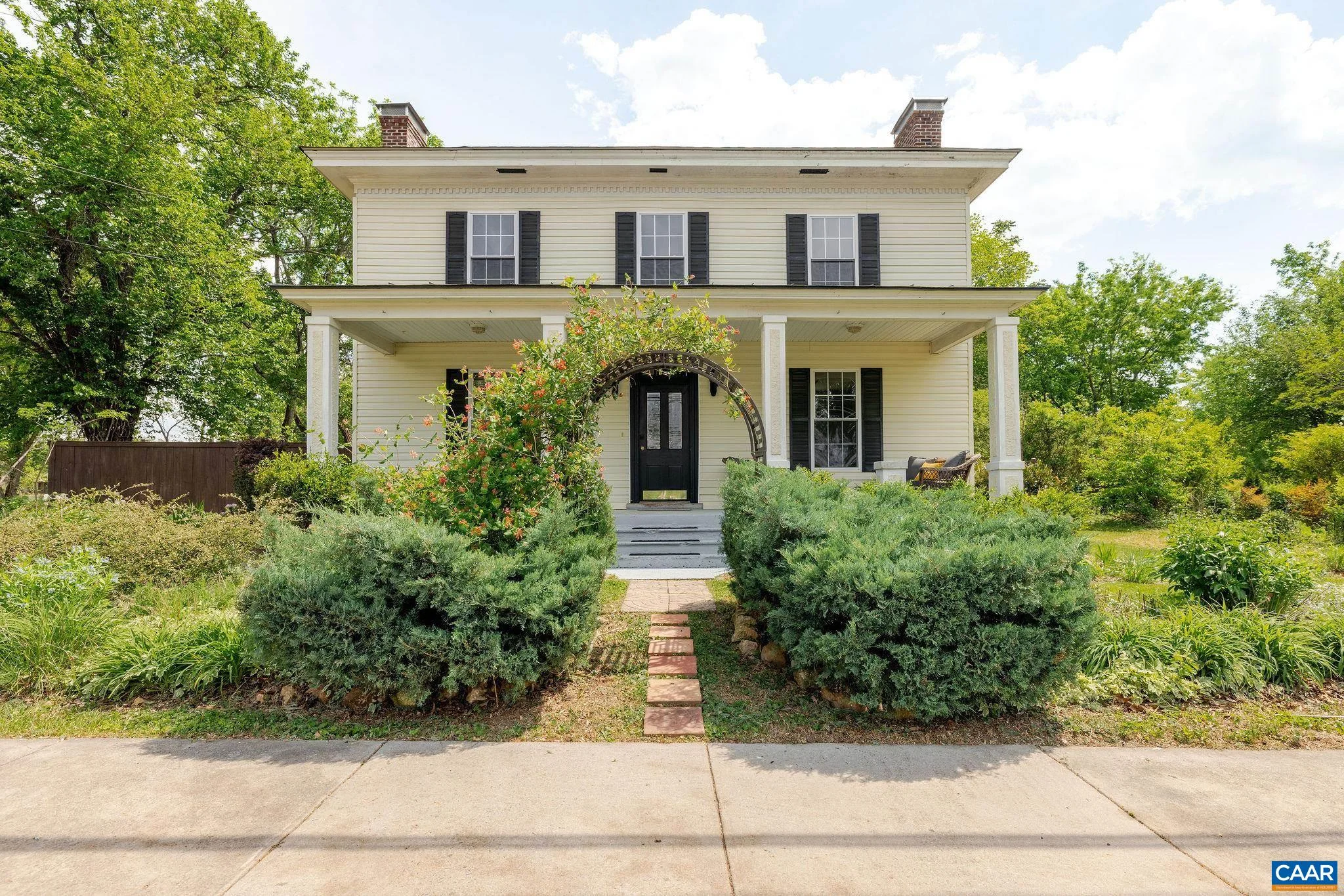 321 East St