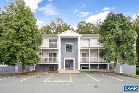 Photo of 555 Burgoyne Rd #13, Charlottesville, VA 22901 (MLS # 670082)