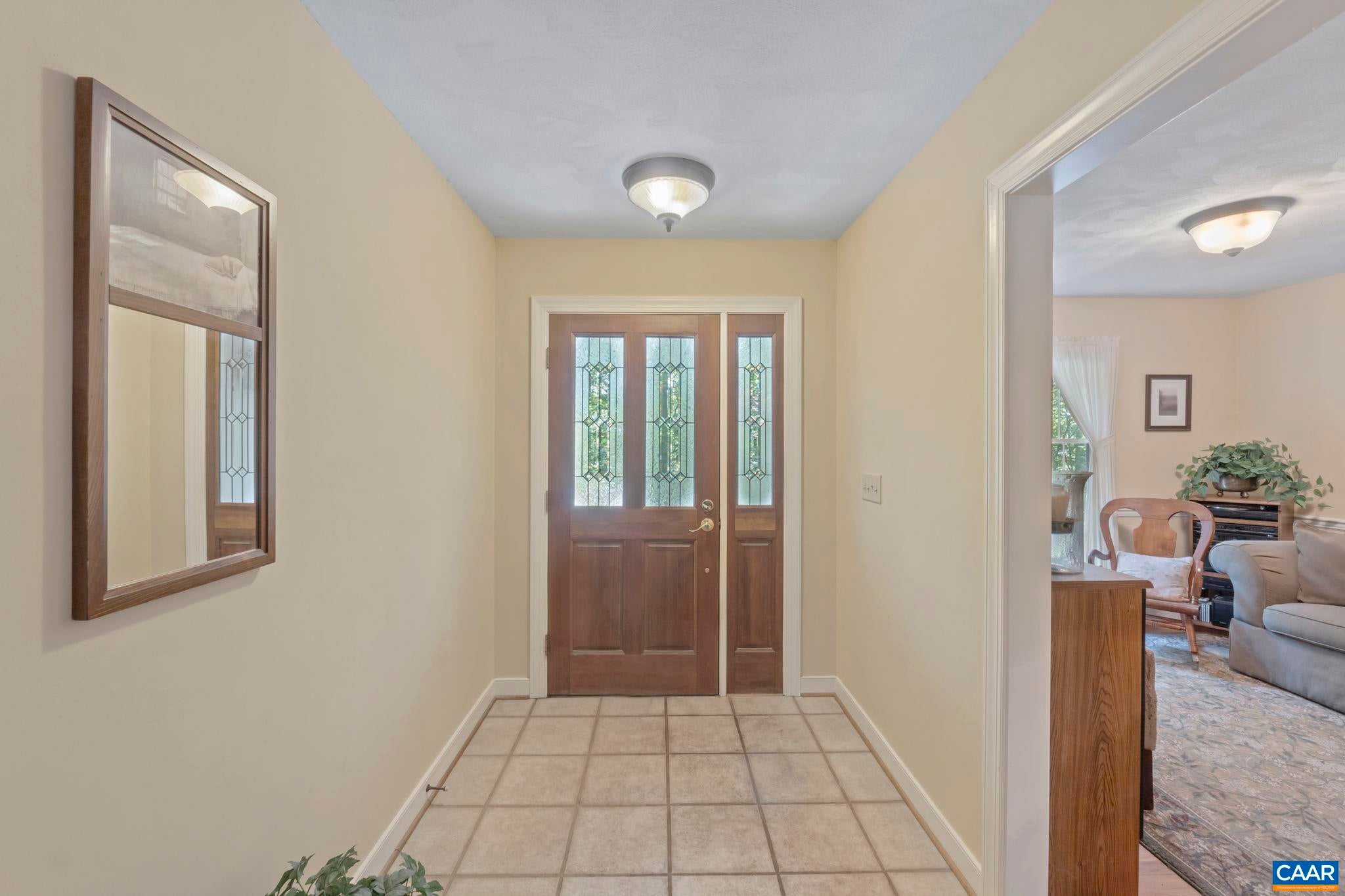 2 WHIPPOORWILL LN