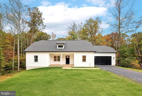 Photo of 10643 Settle School Rd, Rixeyville, VA 22737 (MLS # VACU2011768)