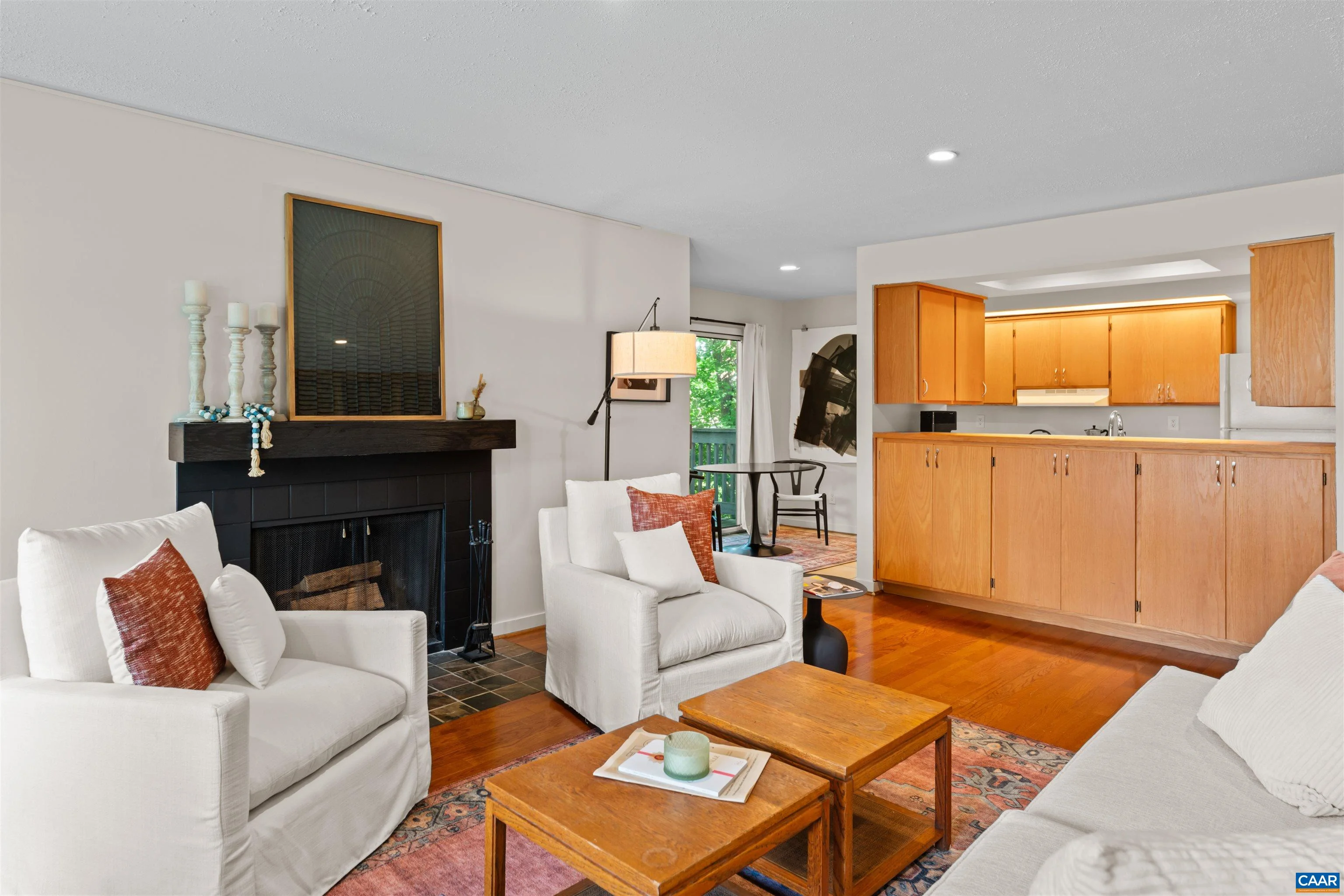 305 2nd St NW Unit A