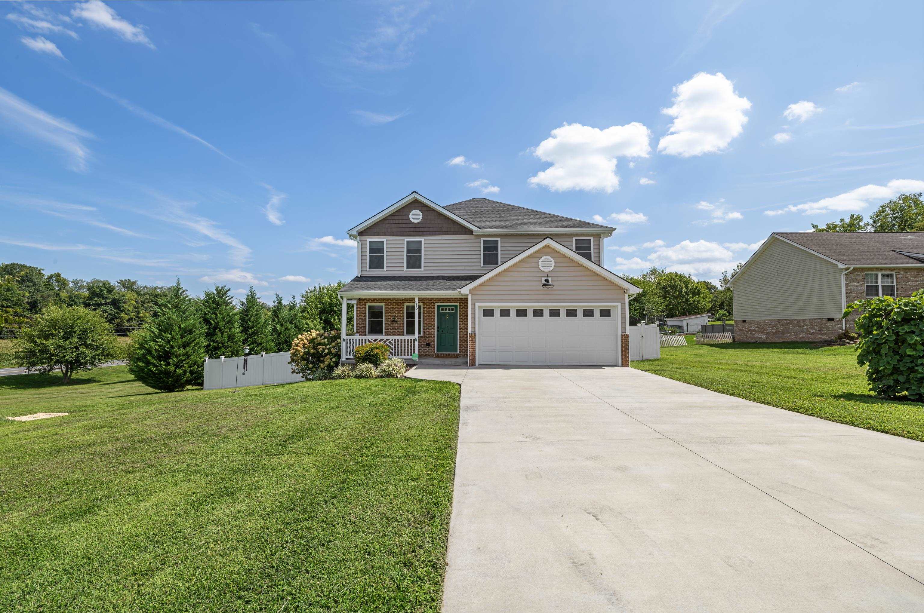 315 RUSTIC AVE
