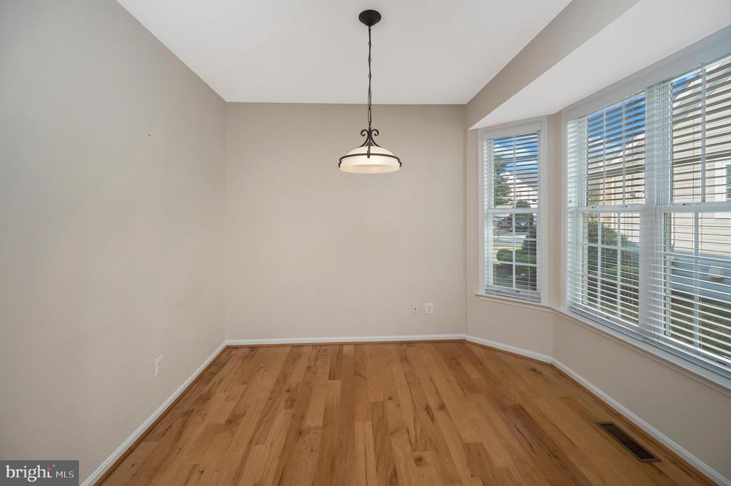 Fredericksburg, Virginia 22407, United States, 4 Bedrooms Bedrooms, ,4 BathroomsBathrooms,Residential,Active,204456