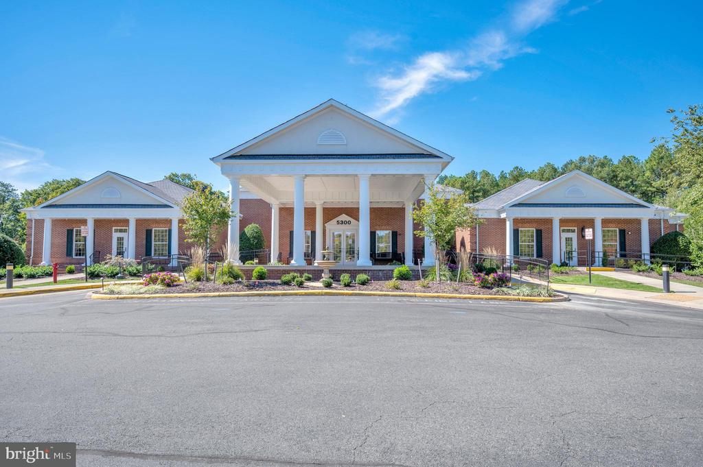 Fredericksburg, Virginia 22407, United States, 4 Bedrooms Bedrooms, ,4 BathroomsBathrooms,Residential,Active,204456