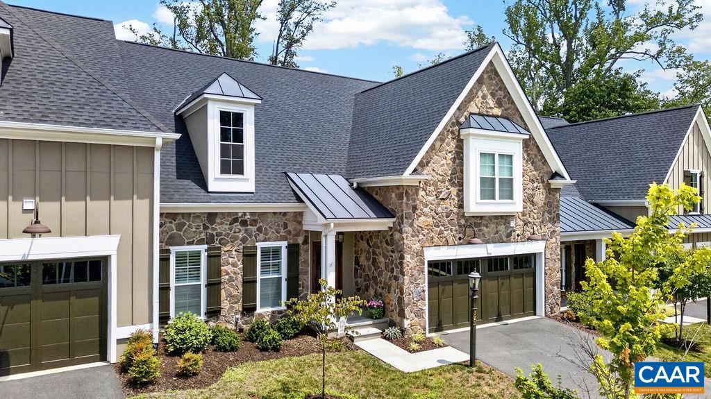 323 Avondale Ln, Crozet, VA, 22932