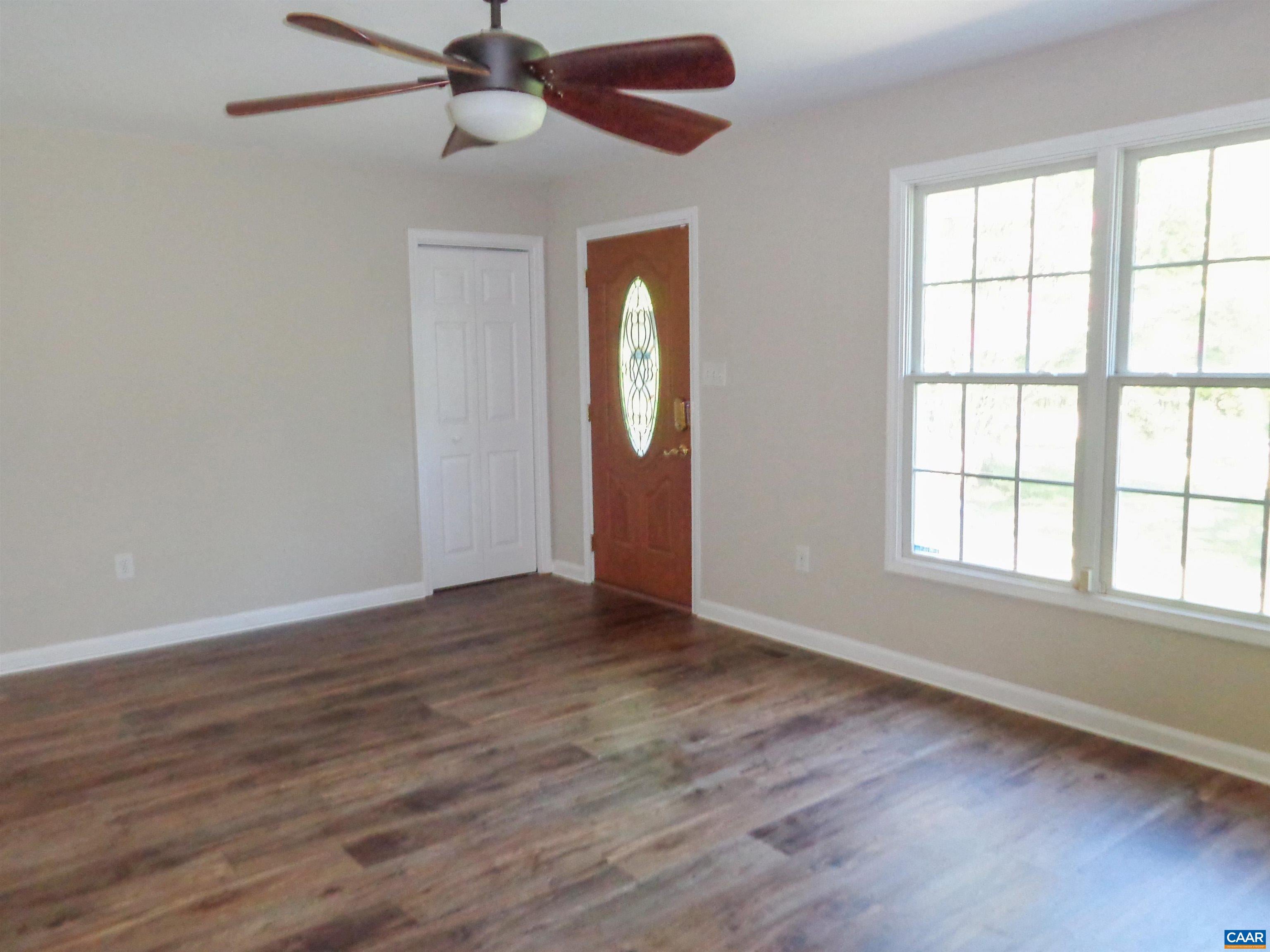 17 BOLLING PL