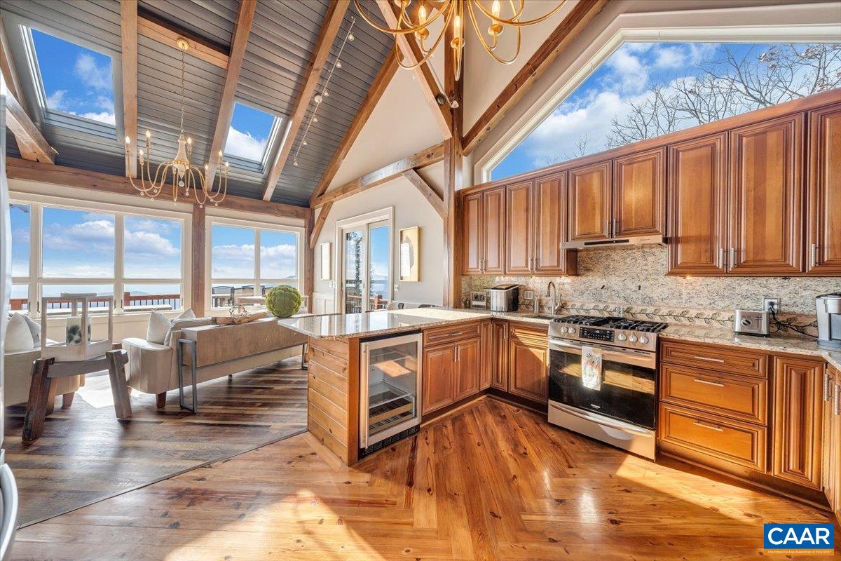 Wintergreen Resort, Virginia 22967, United States, 6 Bedrooms Bedrooms, ,6 BathroomsBathrooms,Residential,Active,121919