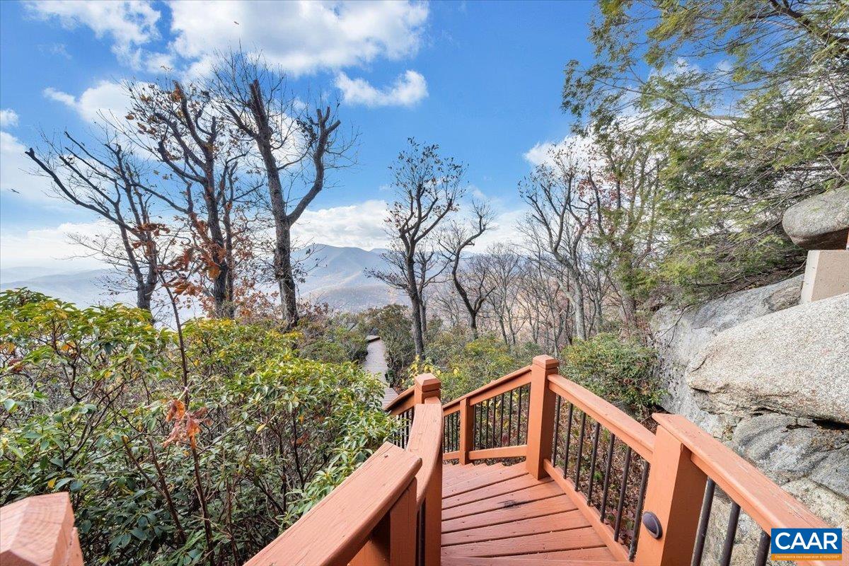 Wintergreen Resort, Virginia 22967, United States, 6 Bedrooms Bedrooms, ,6 BathroomsBathrooms,Residential,Active,121919