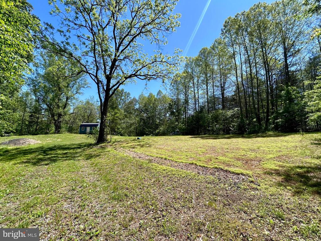 23060 LANEWOOD RD