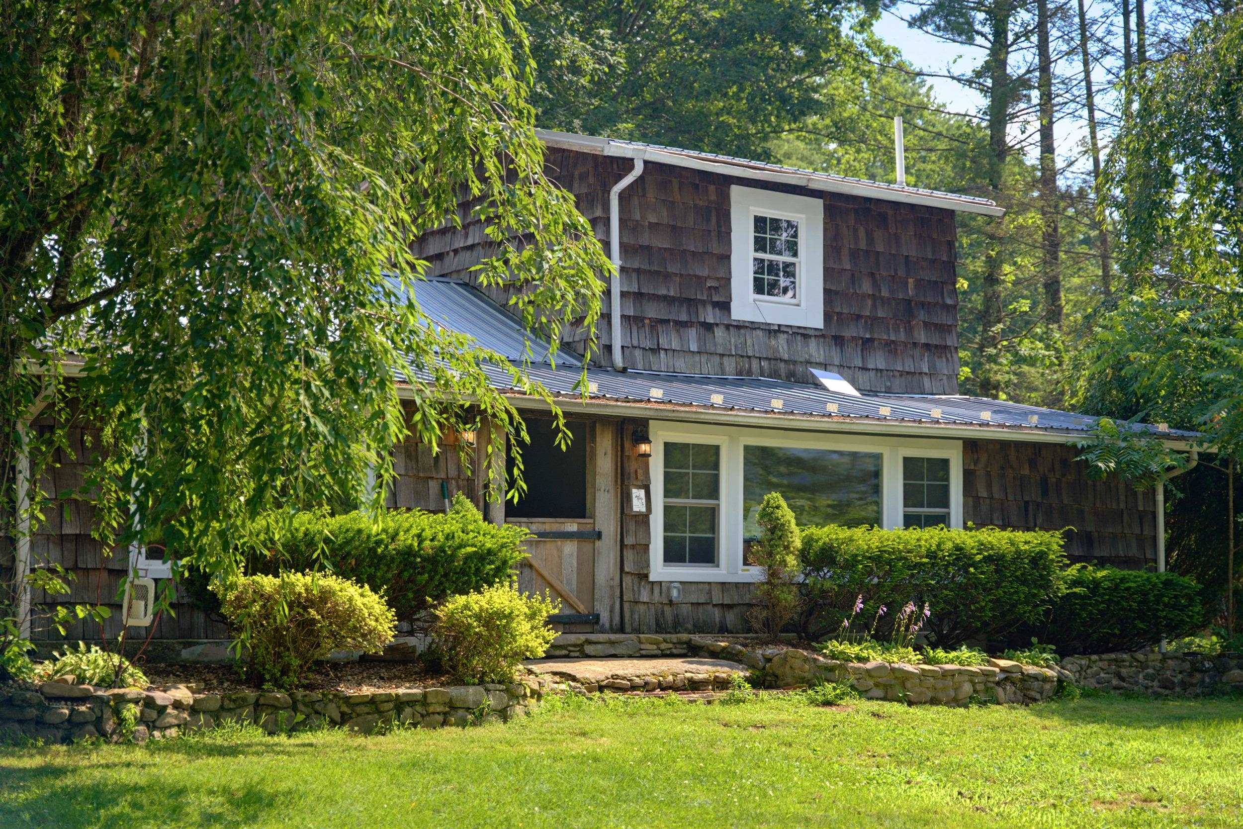 58 Bear Wallow Flat Ln, West Augusta, VA, 24485