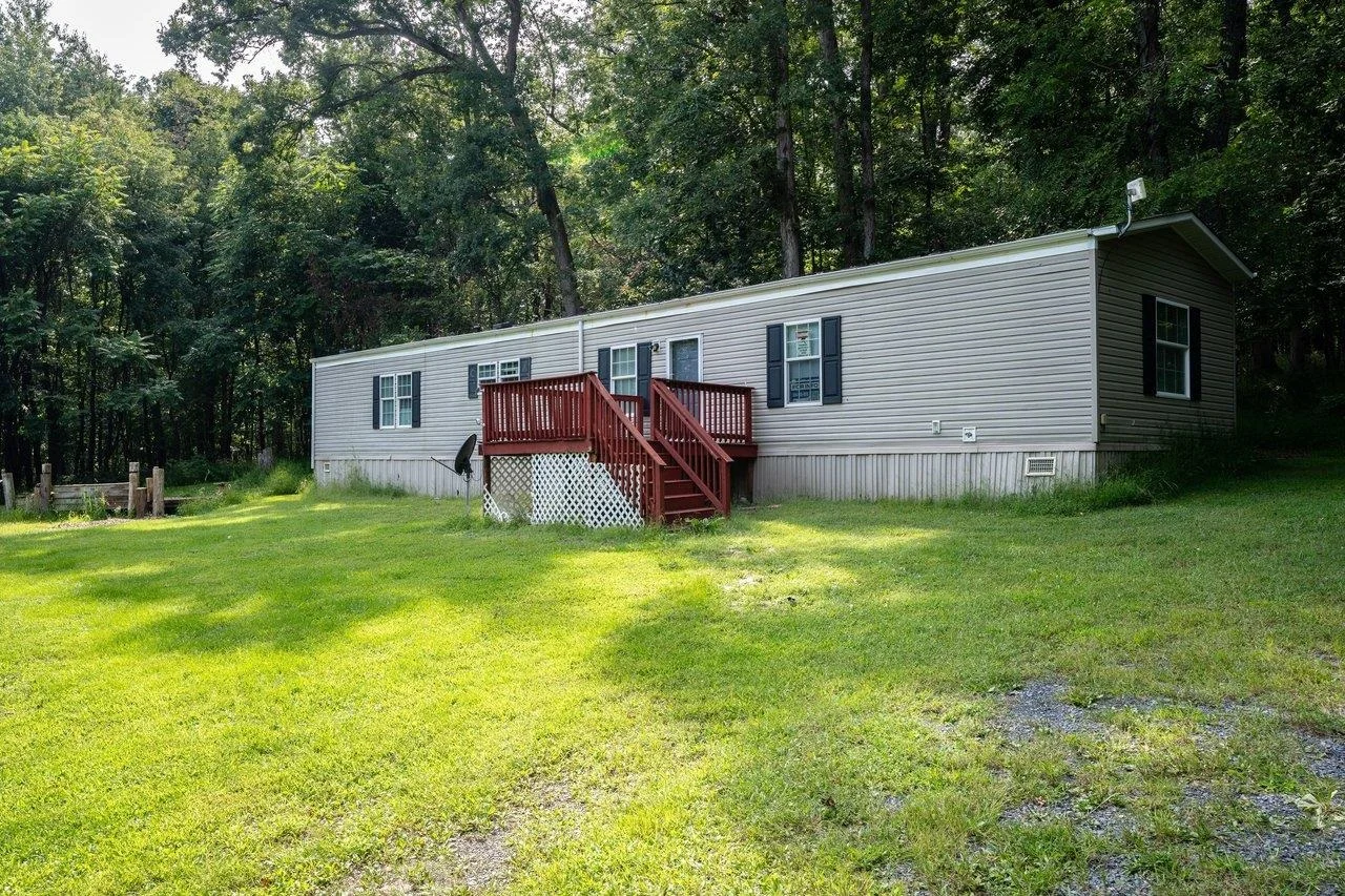 14663 Quartermile Rd