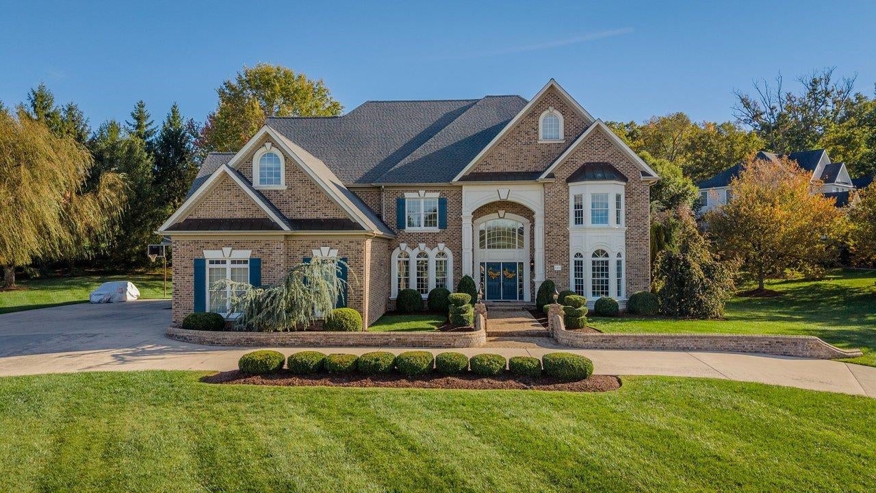 3409 LAKE POINTE DR