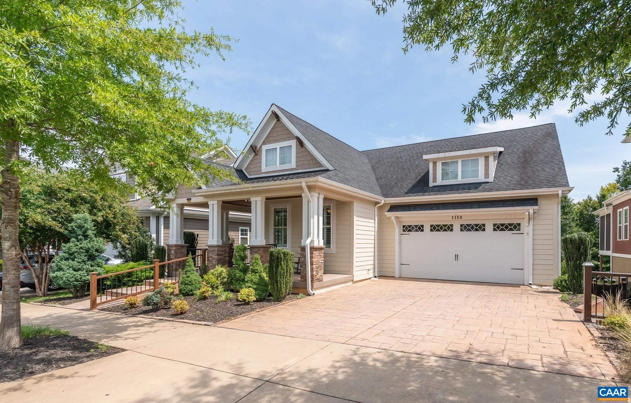 1158 Farrow Dr