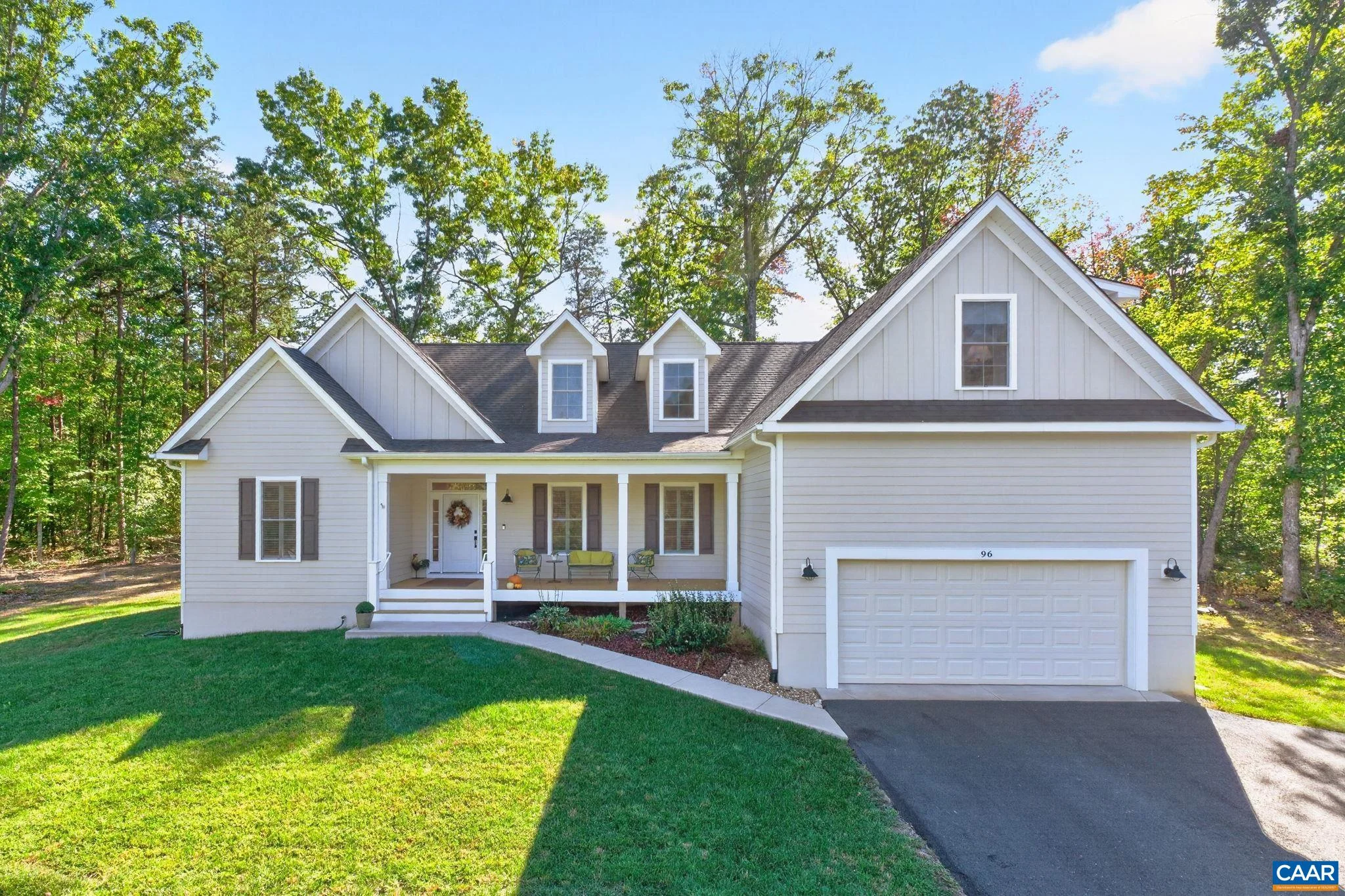 96 Zion Manor Rd