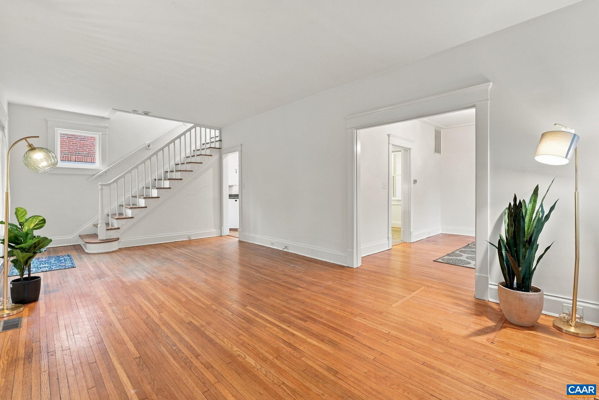 2706 JEFFERSON PARK AVE