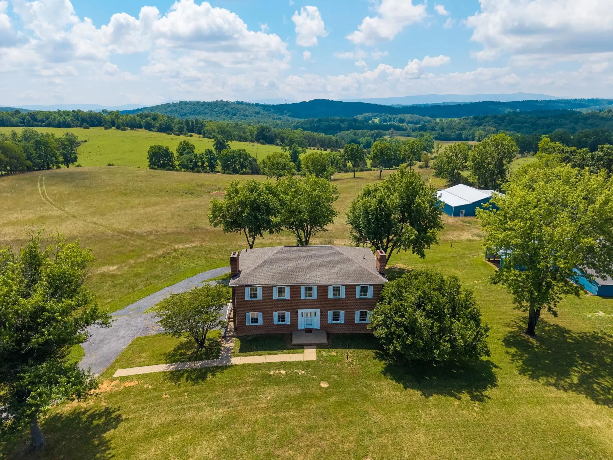 1370 Middlebrook Rd