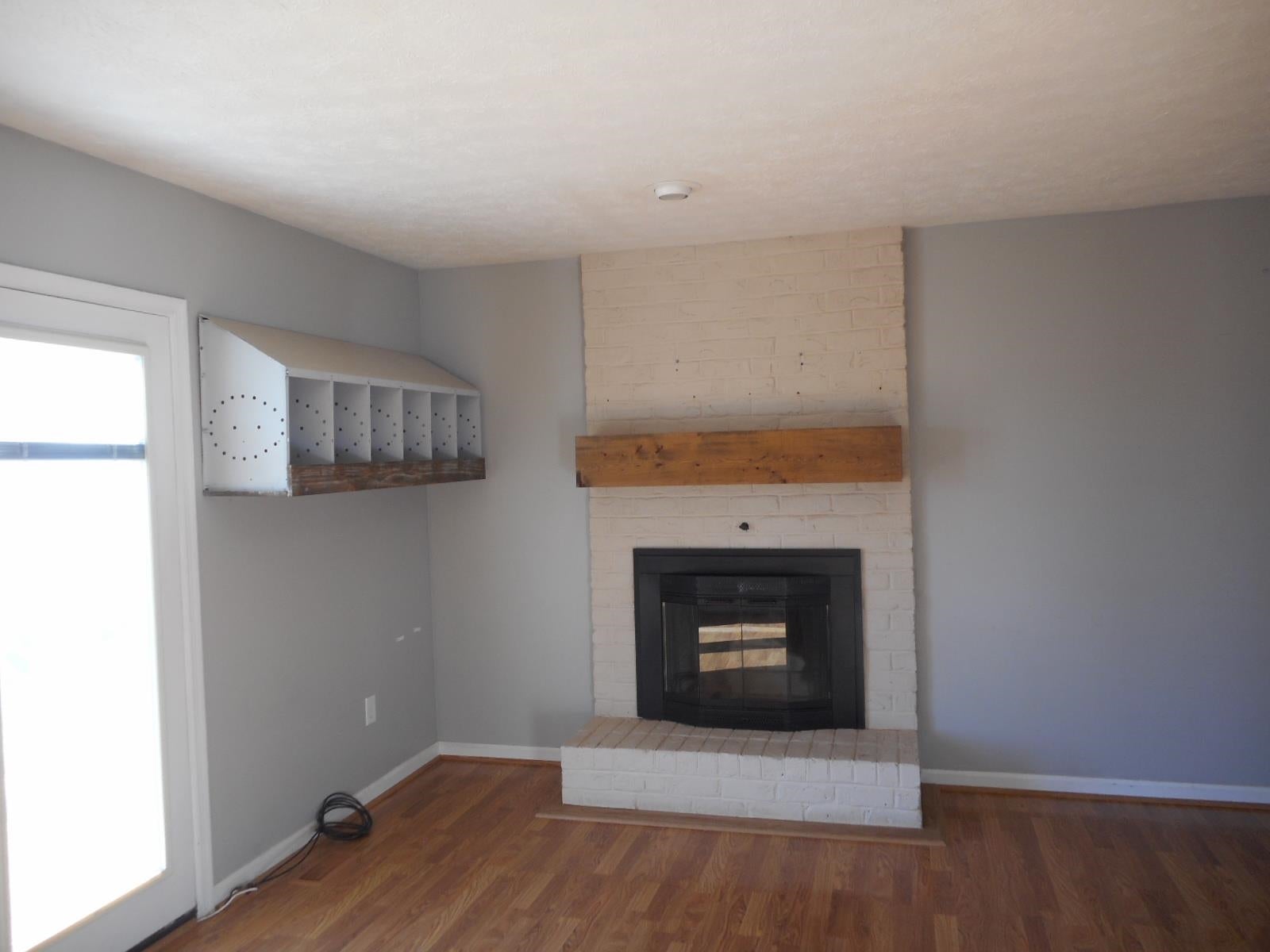 206 BRIDGEPORT DR