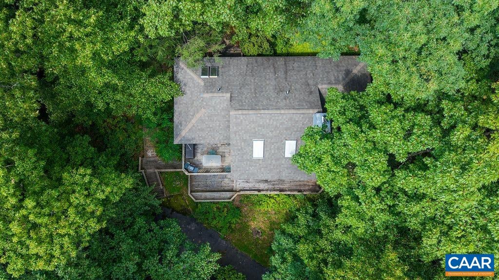 44 LADY SLIPPER LN