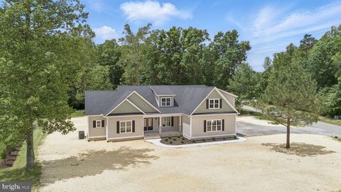 Photo of 195 Promise Ln, Bumpass, VA 23024 (MLS # VALA2008692)