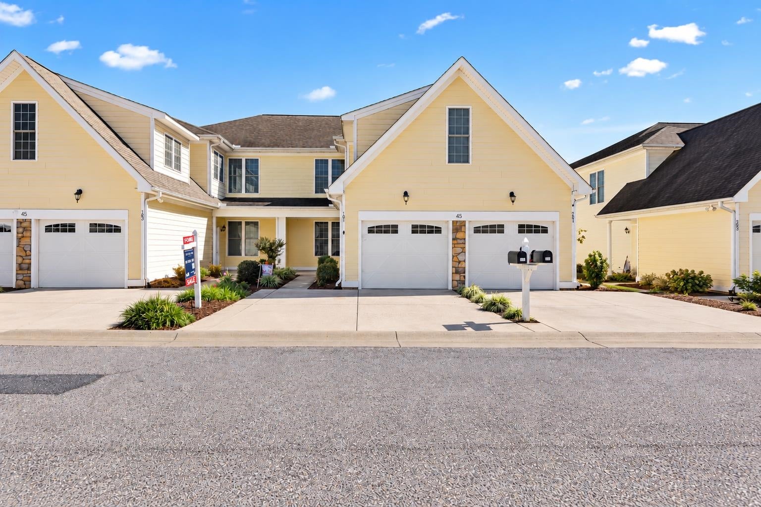 45 WINDGATE CIR 101