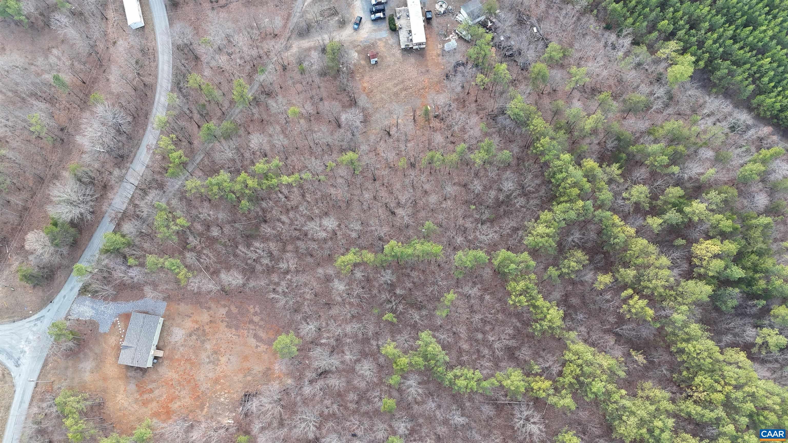 949 Austins Rd, Gladstone, VA, 24553