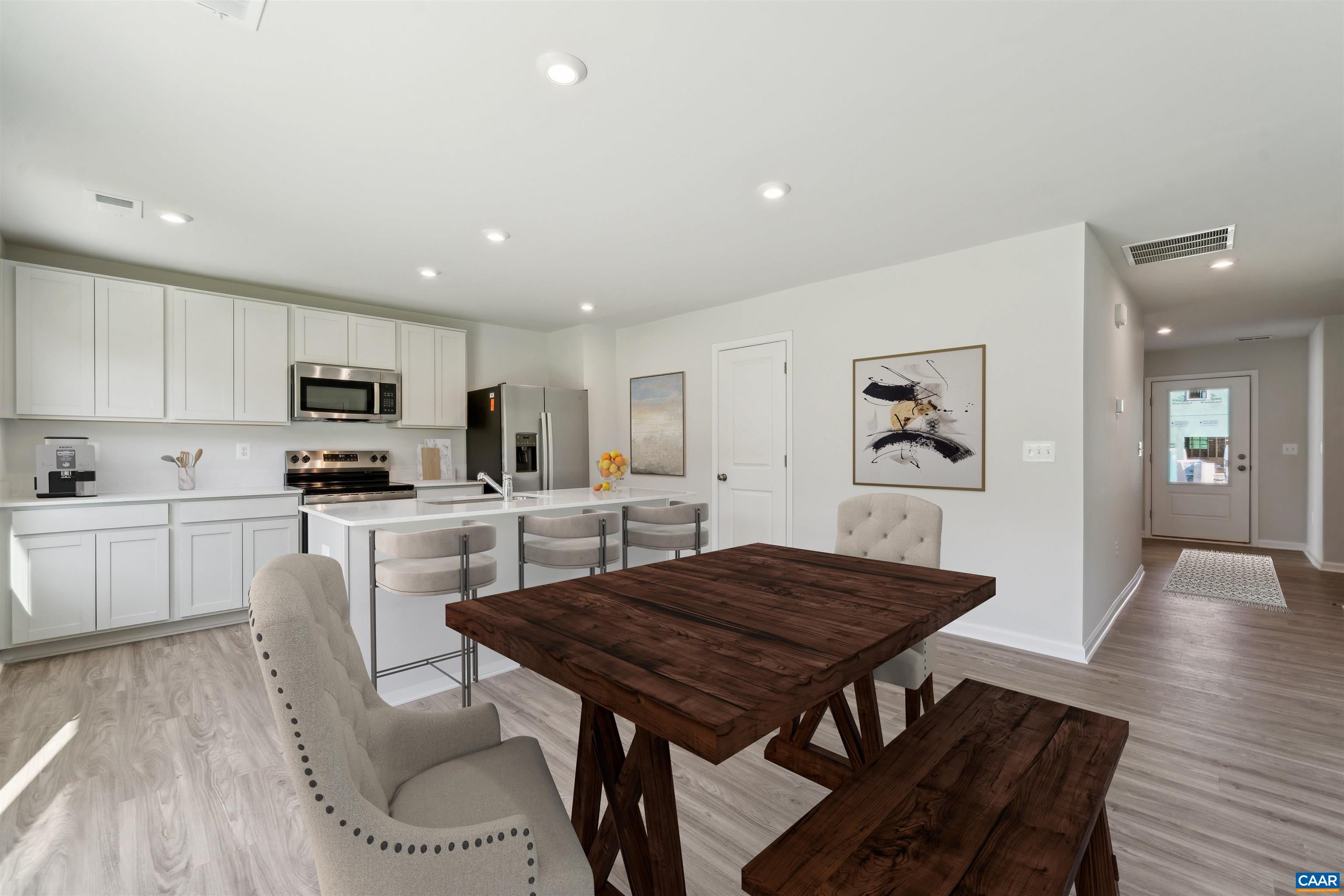 24 CARRS CT