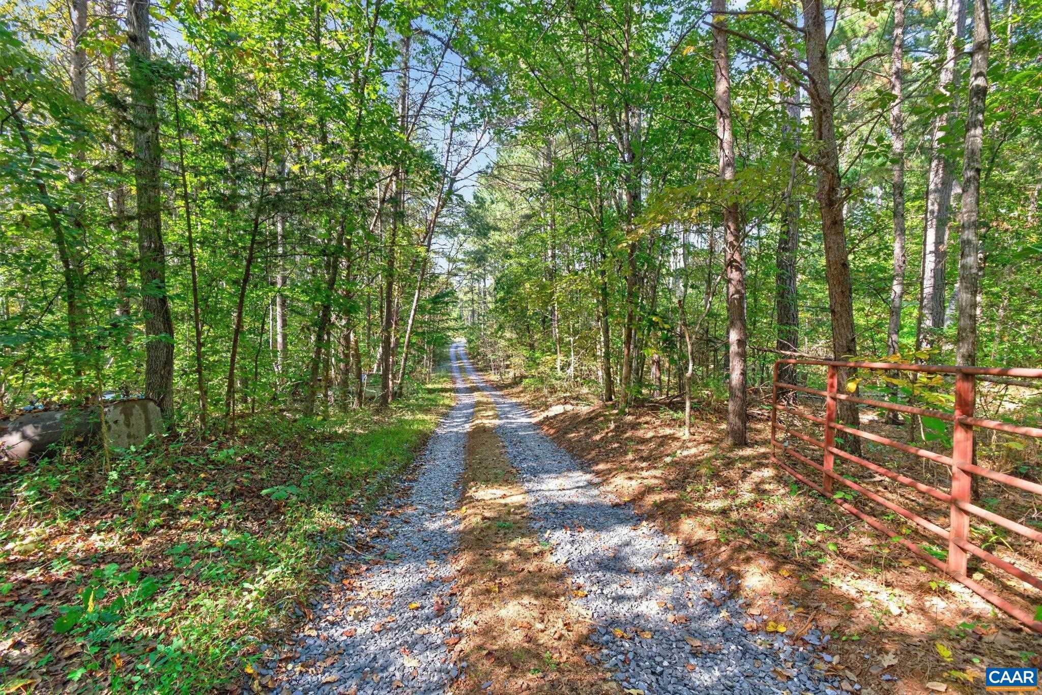 2270 JAMES RIVER RD