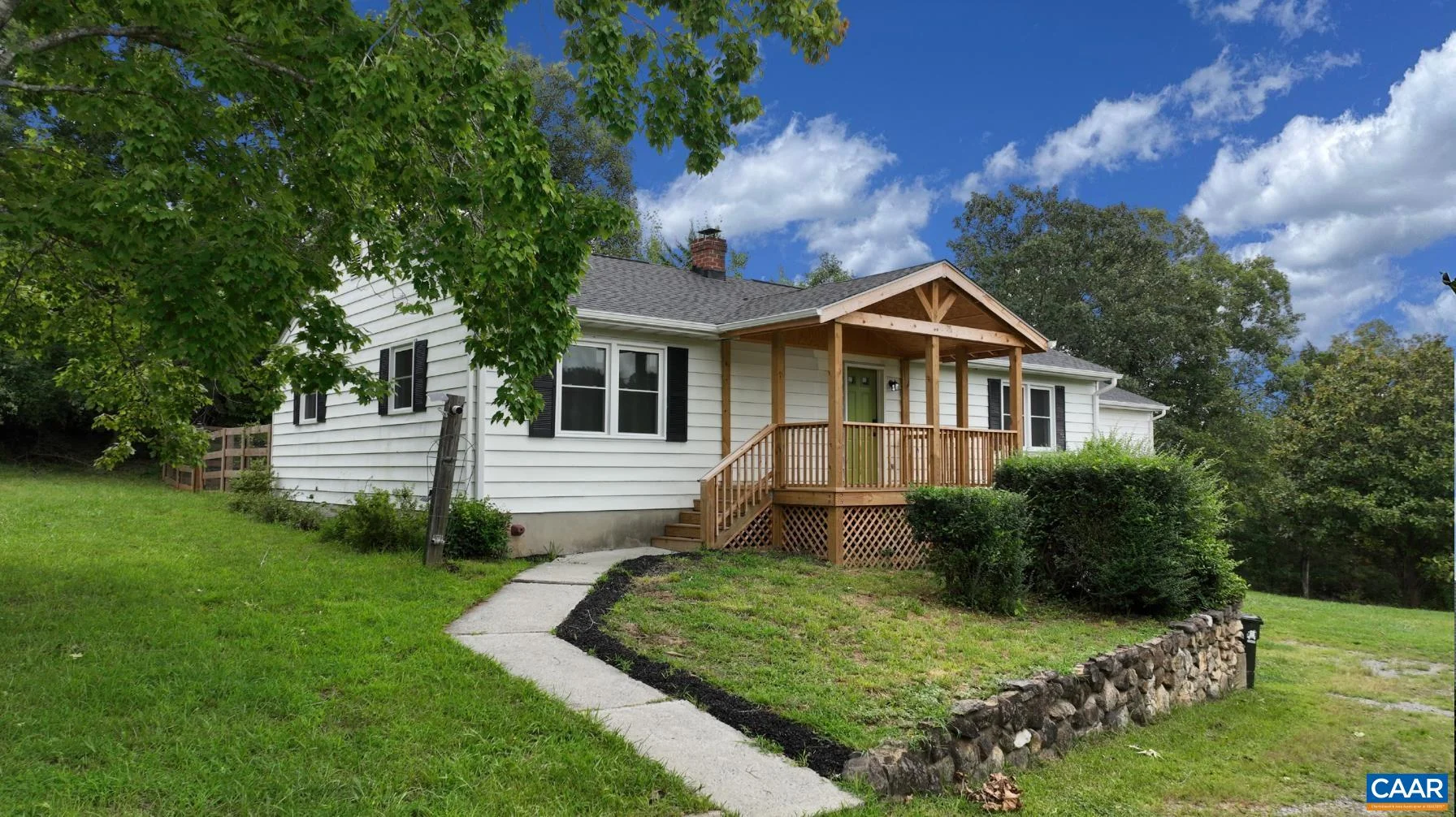 210 Williamstown Rd