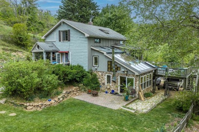 311 HIGGINS HOLLOW RD Lexington VA 24450