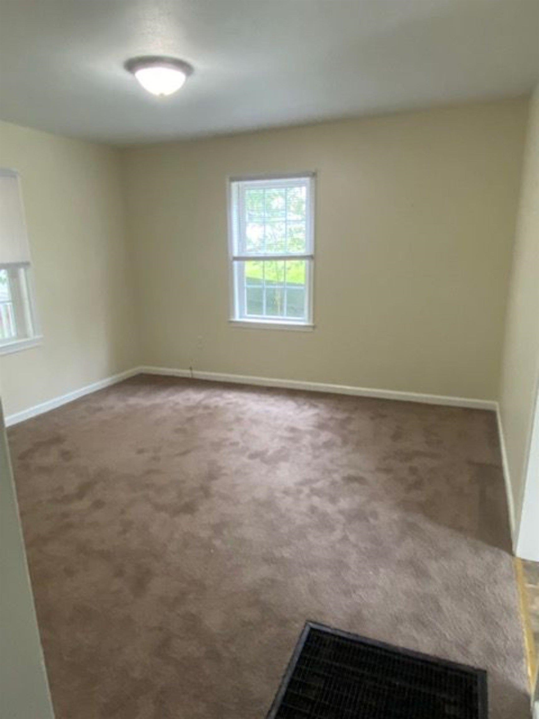 617 GRUBERT AVE
