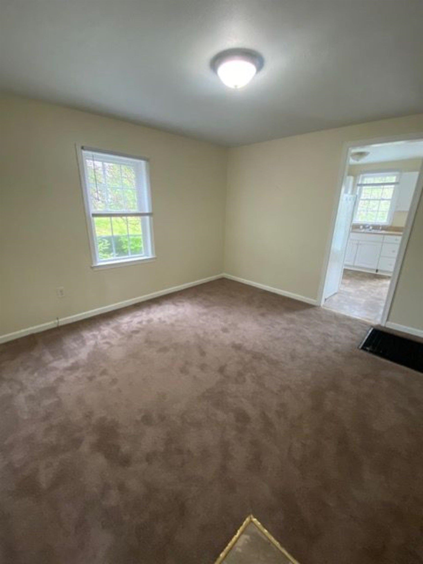 617 GRUBERT AVE