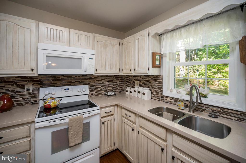 Fredericksburg, Virginia 22407, United States, 3 Bedrooms Bedrooms, ,2 BathroomsBathrooms,Residential,Active,226144