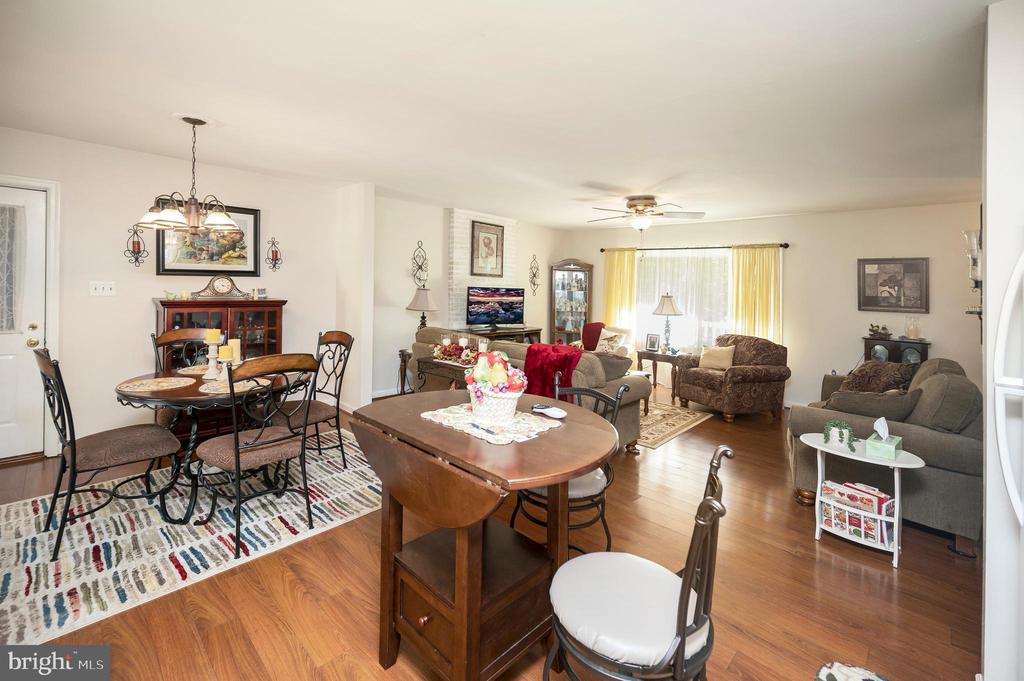 Fredericksburg, Virginia 22407, United States, 3 Bedrooms Bedrooms, ,2 BathroomsBathrooms,Residential,Active,226144