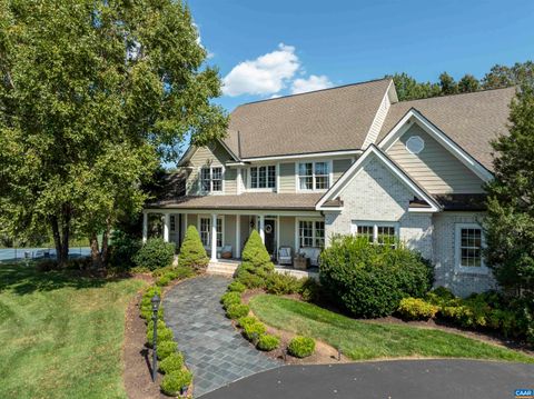 Photo of 723 Retriever Run, Charlottesville, VA 22903 (MLS # 669060)