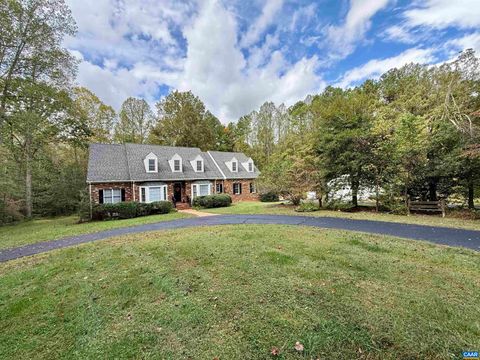 Photo of 14007 Spring Rd, Montpelier, VA 23192 (MLS # 669963)