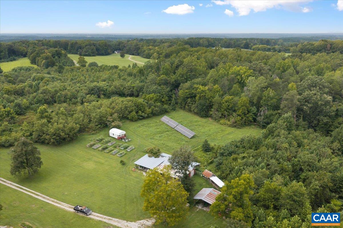 610 LOCKETT RD