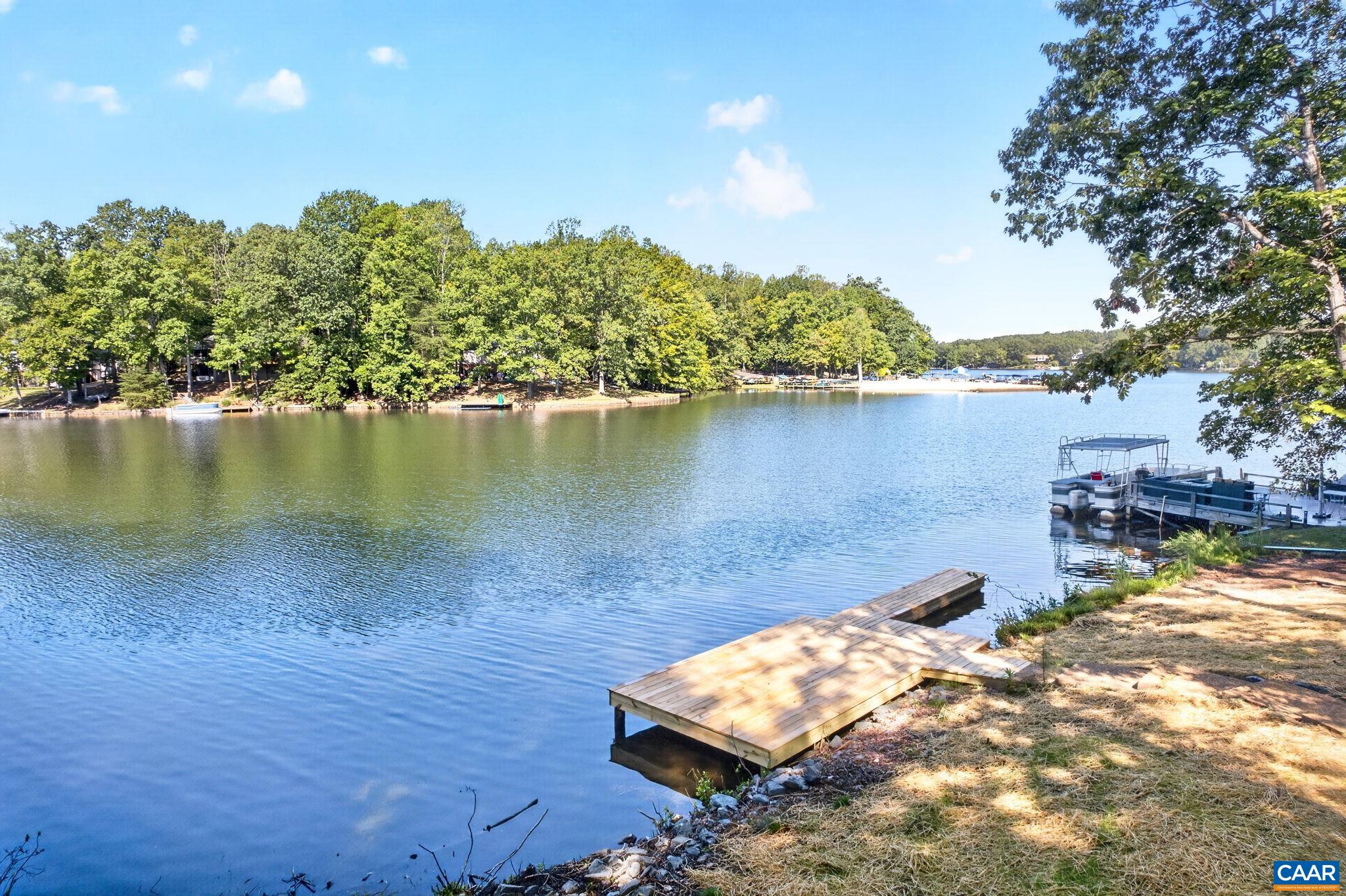 72 WILDWOOD DR